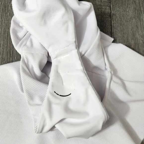 Beach Riot Daisy Ruffle Bikini Bottom - Picture 7 of 9